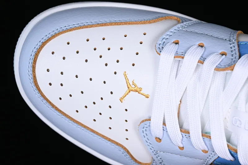 All categories Air Jordan Jordan series basketball shoes Air Jordan 1 Low Z version Air Jordan 1 Low AJ1 Joe 1 sea salt blue low-top cultural casual sneakers FN8899-131